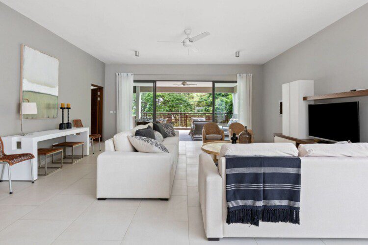 The short-term rental accommodation needs to be inspected before the next guest arrives The short-term rental accommodation needs to be inspected before the next guest arrives